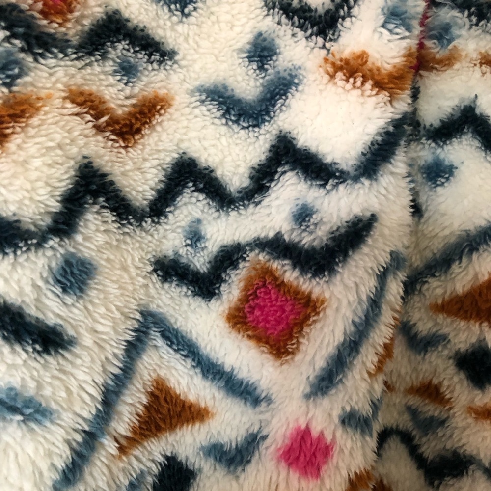 Eddie Bauer - Picture 4 of 6